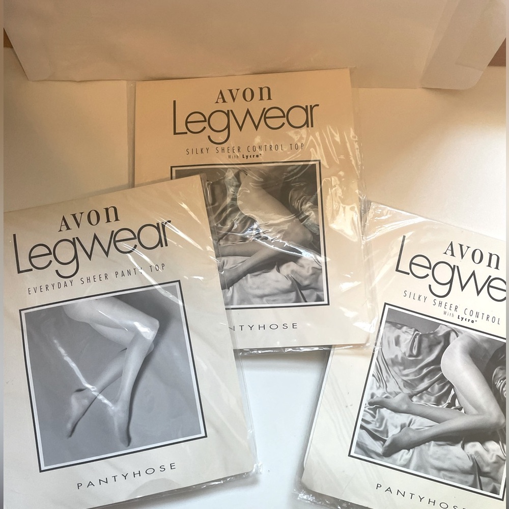 Avon Legwear Silky Sheer Control Top with Lycra Pantyhose 3 new in package